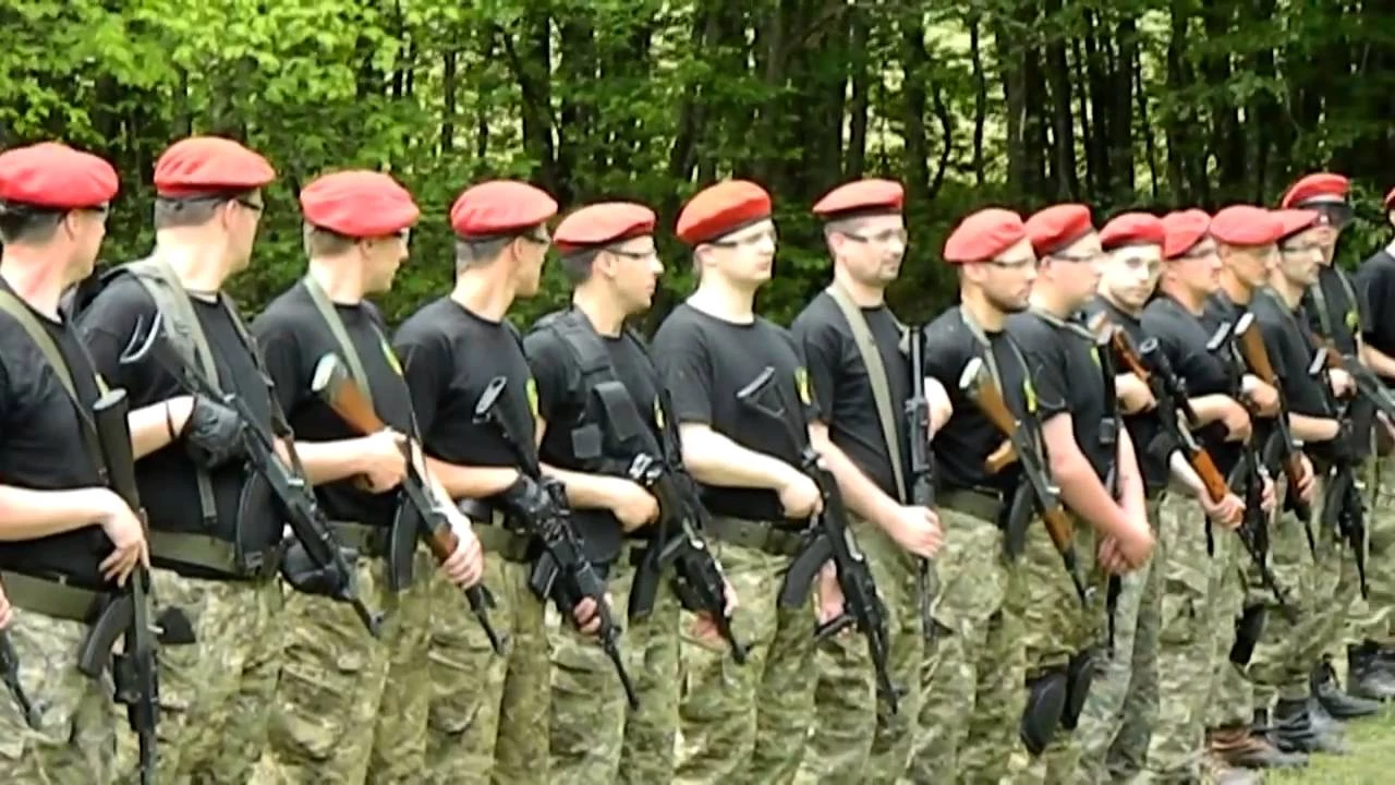 Βίντεο-ντοκουμέντο: Βόσνιοι παραστρατιωτικοί ετοιμάζονται να αιματοκυλίσουν τα Βαλκάνια